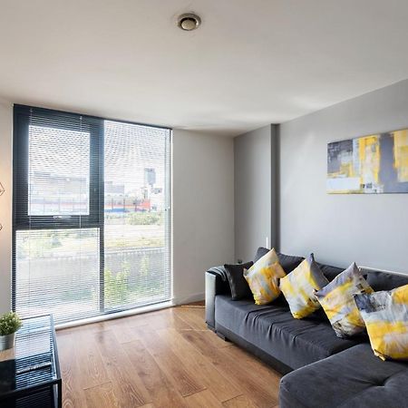 Lovely 2Br Apt In Sheffield City Centre Kültér fotó