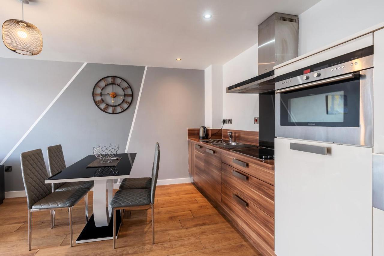 Lovely 2Br Apt In Sheffield City Centre Kültér fotó