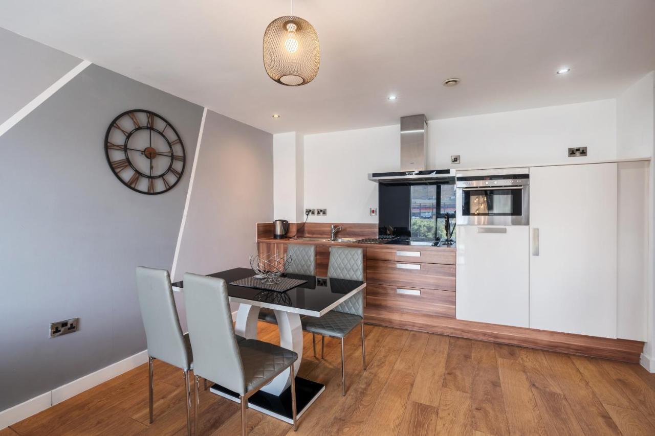 Lovely 2Br Apt In Sheffield City Centre Kültér fotó